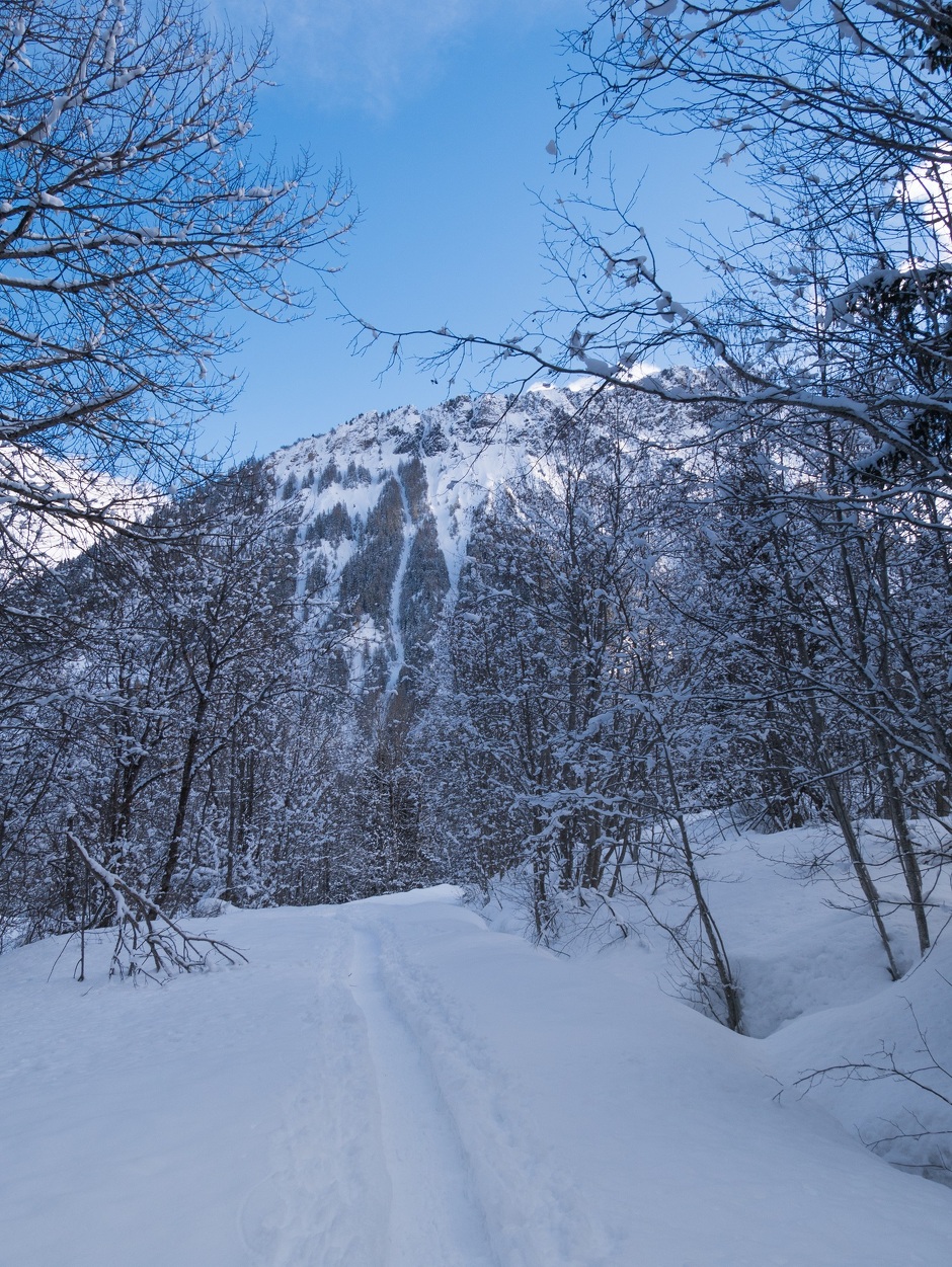 © L'Oeillette in de winter - Route op sneeuwschoenen - Corbier Tourisme