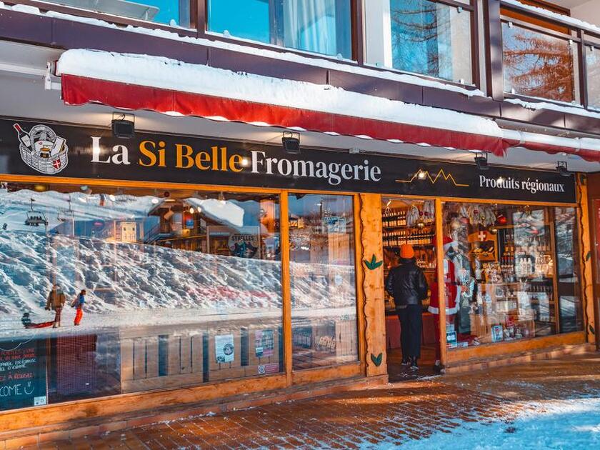 © La Si Belle Fromagerie_Le Corbier - Corbier Tourisme