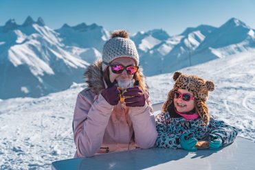 ©CorbierTourisme_H22-23_Déjeuner Chalet 2000 (24)